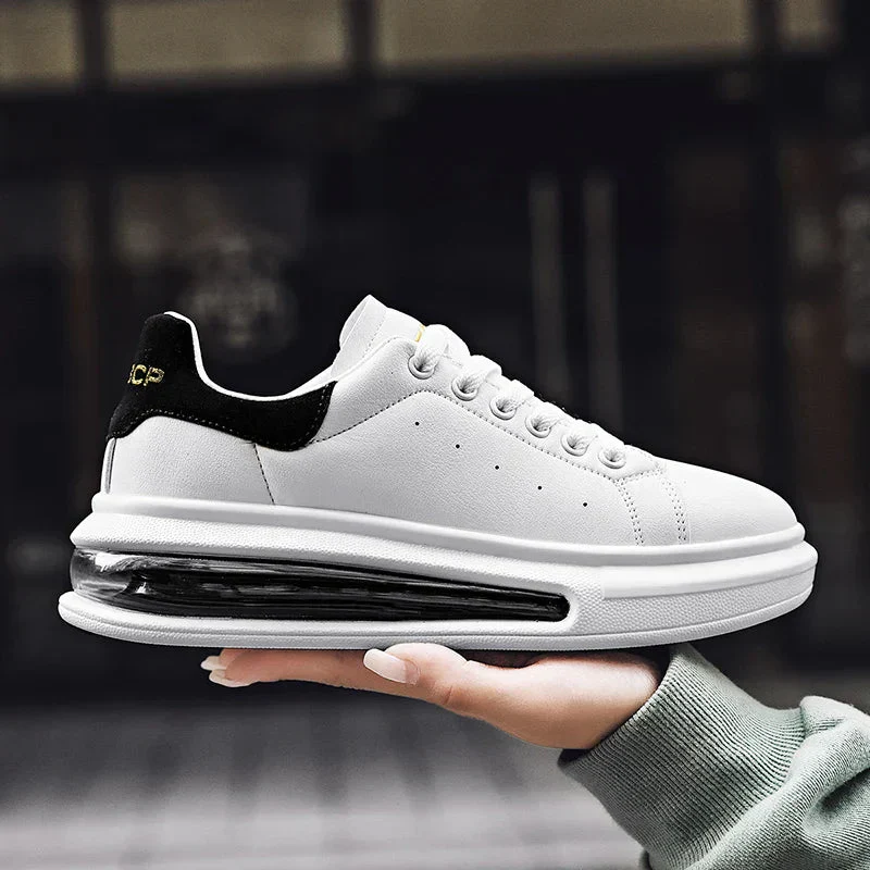 Tiago | Stylish street sneaker with comfortable sole - Image 8