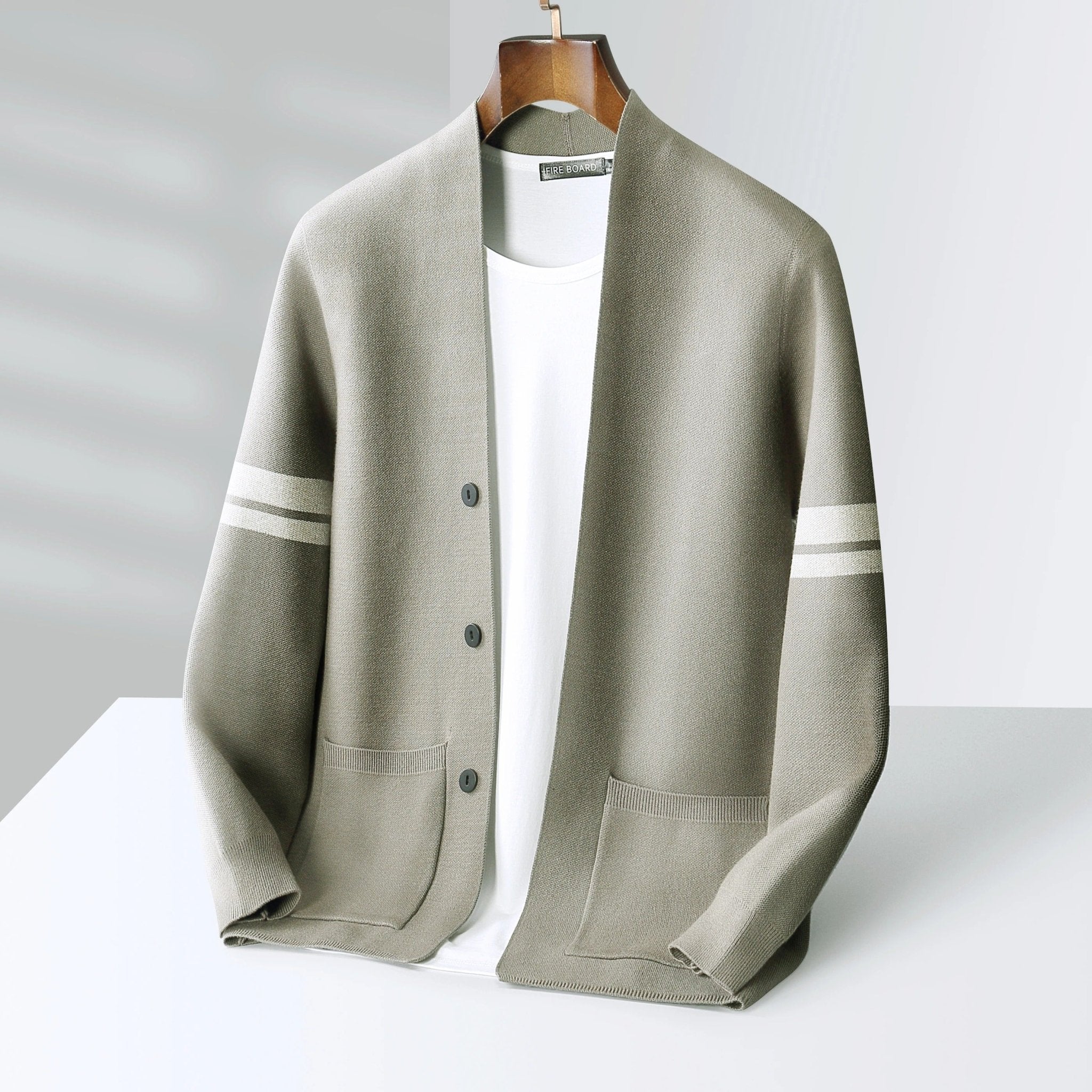 Tiberius | Modern knitted cardigan with button placket - Image 9