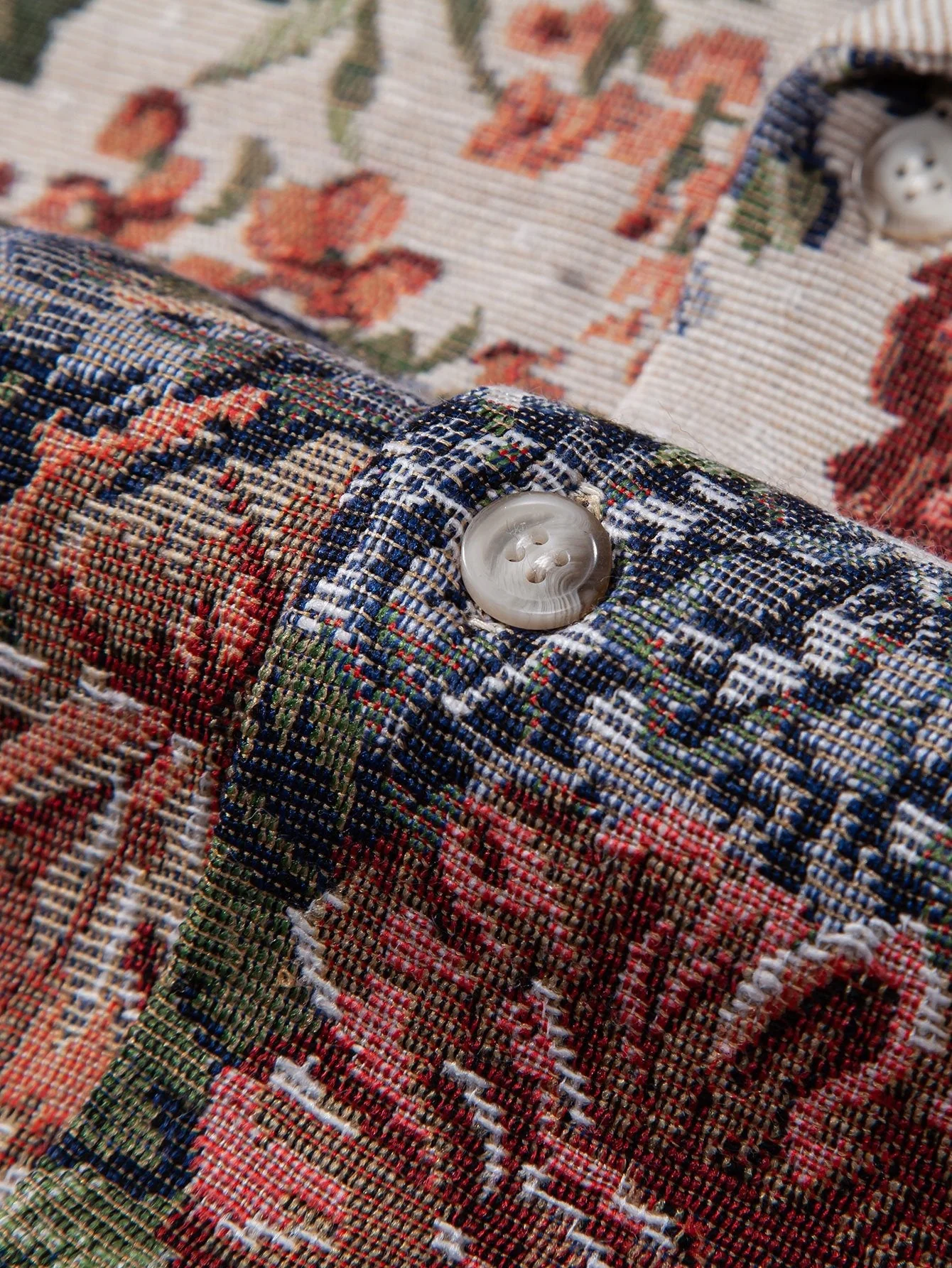 Tito® | Floral Jacquard Cuban Shirt - Image 4