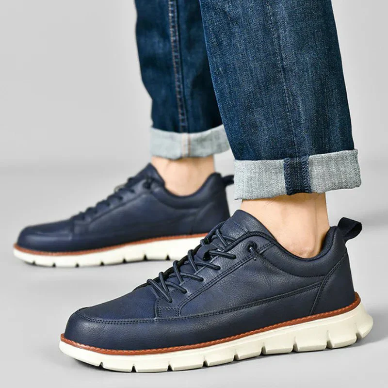 Toral | Classic sneaker with comfortable sole - Image 11