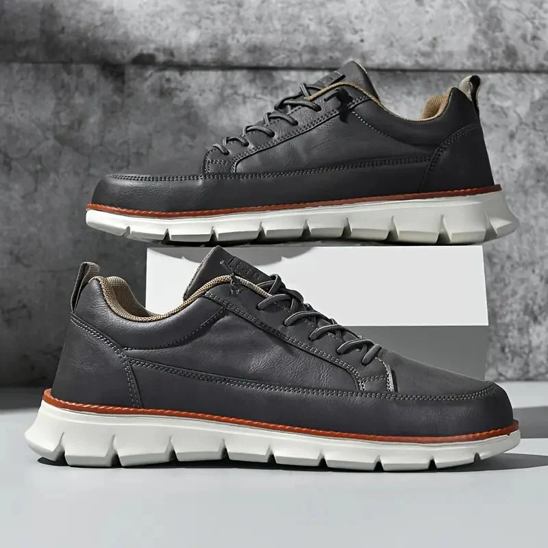 Toral | Classic sneaker with comfortable sole - Image 13