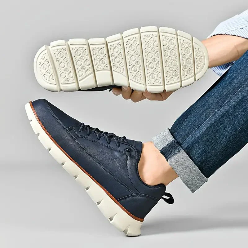 Toral | Classic sneaker with comfortable sole - Image 3