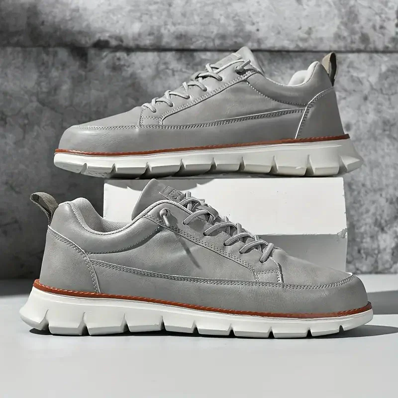 Toral | Classic sneaker with comfortable sole - Image 6