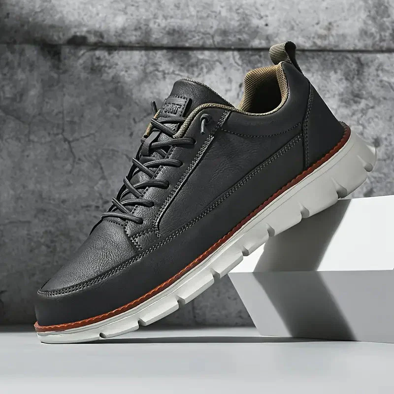 Toral | Classic sneaker with comfortable sole - Image 7