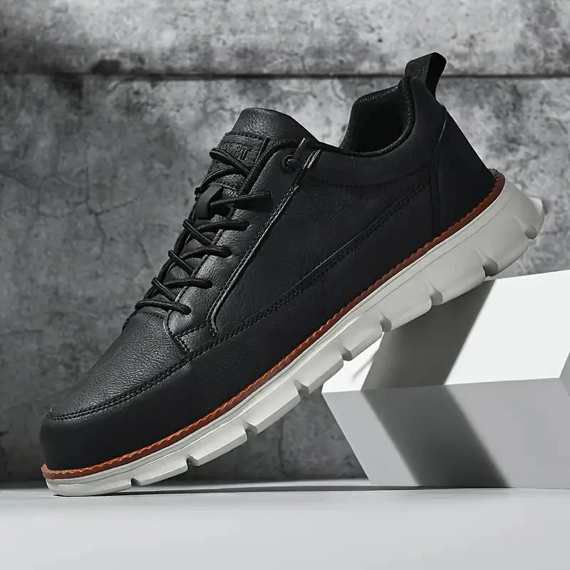 Toral | Classic sneaker with comfortable sole - Image 9