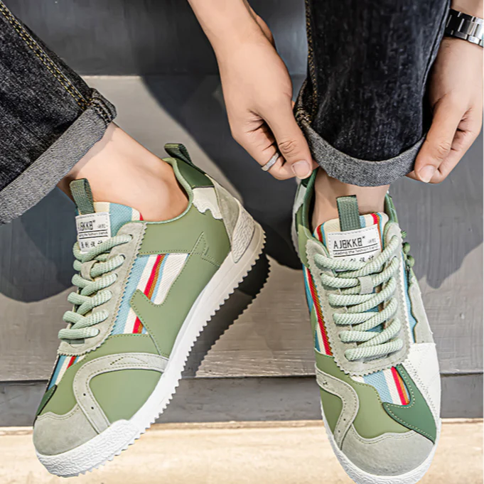 Ultra Comfortable Retro Sneakers - Image 9