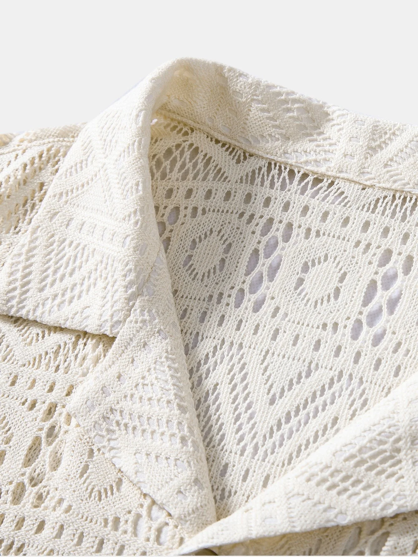 Valeriano® | Short Sleeve Geometry Textured Cuban Shirt - Image 7
