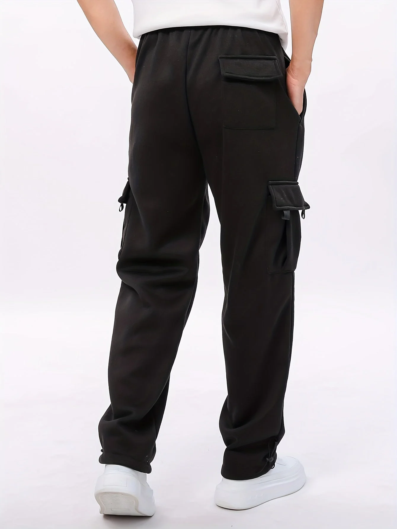 Víctor® | Cargo Turned Into Sweatpants - Image 8