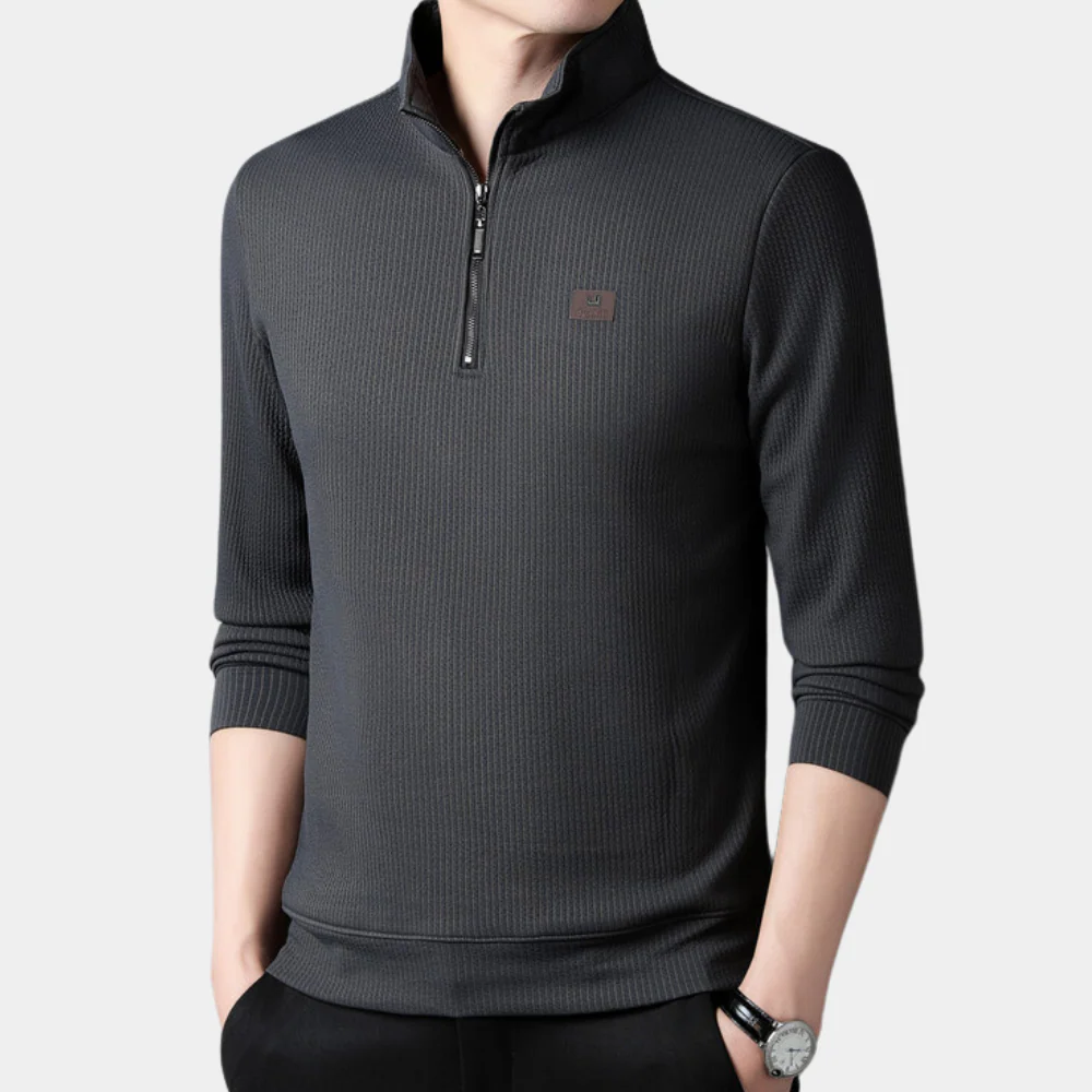 Victoriano® | Elegant men's T-shirt with partial zip - Image 3