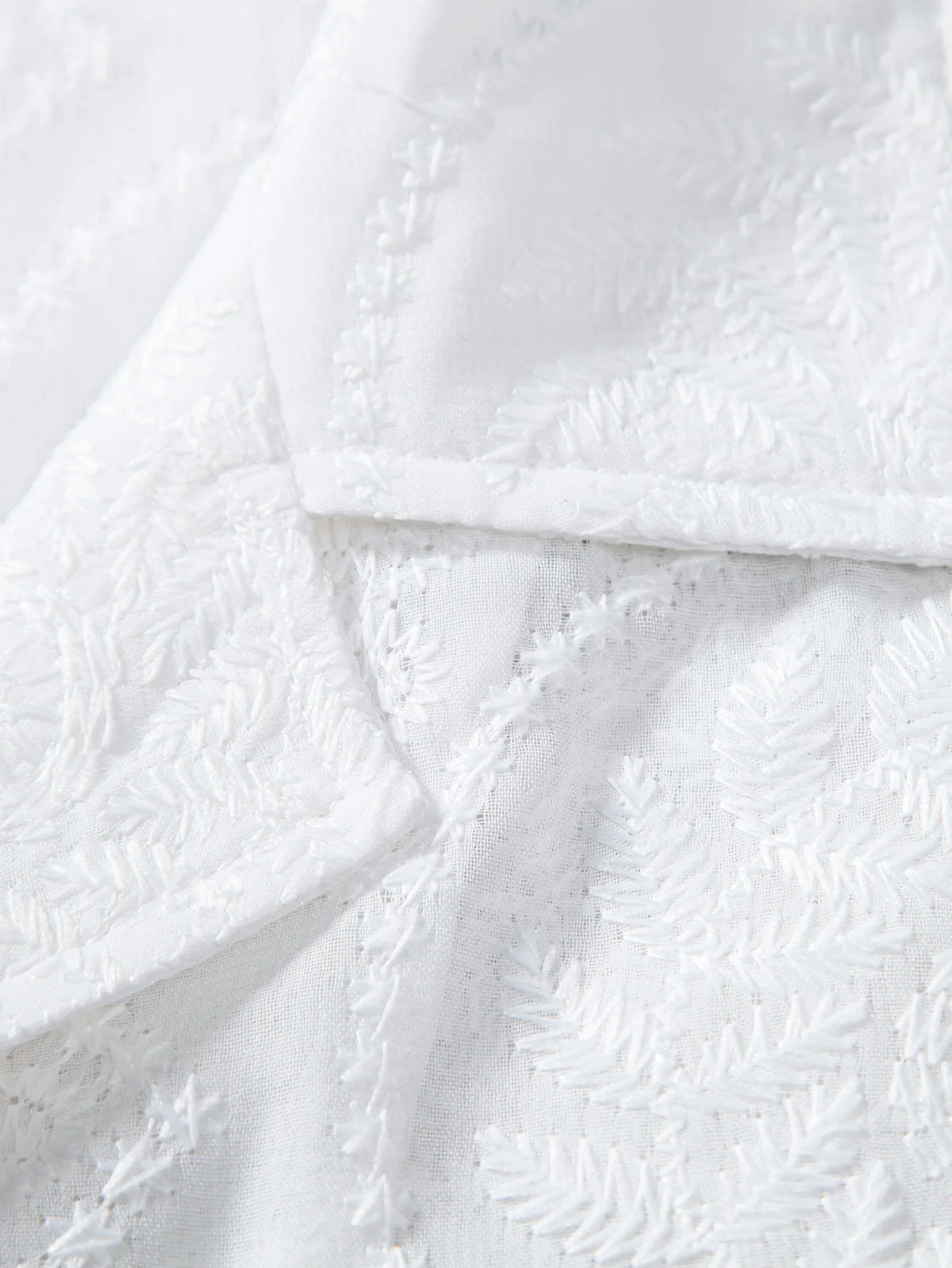 Vital® | Embroidered Floral Cuban Shirt - Image 5